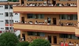小区楼上吃瓜,邻里和谐还是矛盾升级？