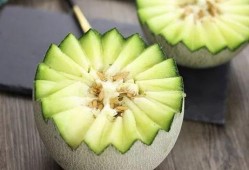 吃网纹瓜,探寻夏日消暑佳品