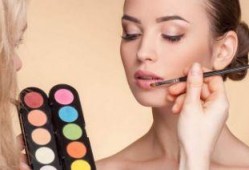 吃瓜化妆,揭秘网红美妆界的潮流与秘密