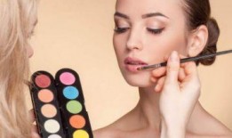 吃瓜化妆,揭秘网红美妆界的潮流与秘密