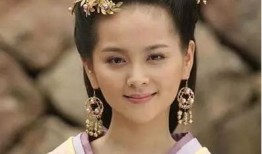 《吃瓜丫鬟》精彩片段,吃瓜丫鬟的逆袭之路