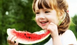 小鹿吃瓜刺痛天云,一场意外的奇遇