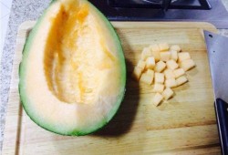 虎子吃哈密瓜,一场甜蜜的邂逅