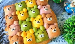 吃瓜小熊穿吊带,吃瓜小熊引领时尚潮流