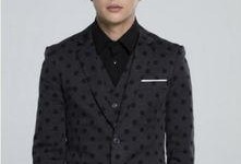 薛之谦日常吃瓜,瓜田里的欢乐时光