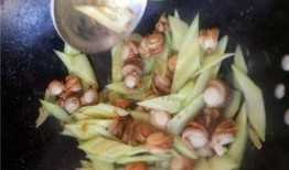 扇贝吃瓜,一场海鲜与瓜果的跨界对话