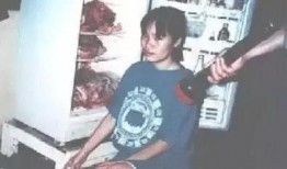 男朋友出轨吃瓜,男友出轨背后的真相，吃瓜群众热议不已