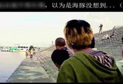 江边吃瓜郎,揭秘夏日街头的热闹风景