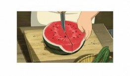 正确的吃瓜手势,轻松解锁夏日清凉新技能